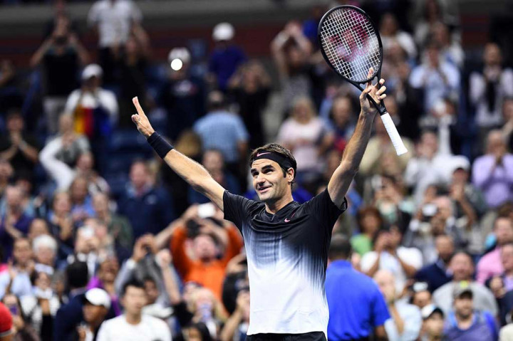 Unggulan ketiga Roger Federer meluapkan kegembiraannya usai menundukkan petenis remaja AS Francis Tiafoe pada babak pertama AS Terbuka, Selasa (29/8/2017) waktu setempat.