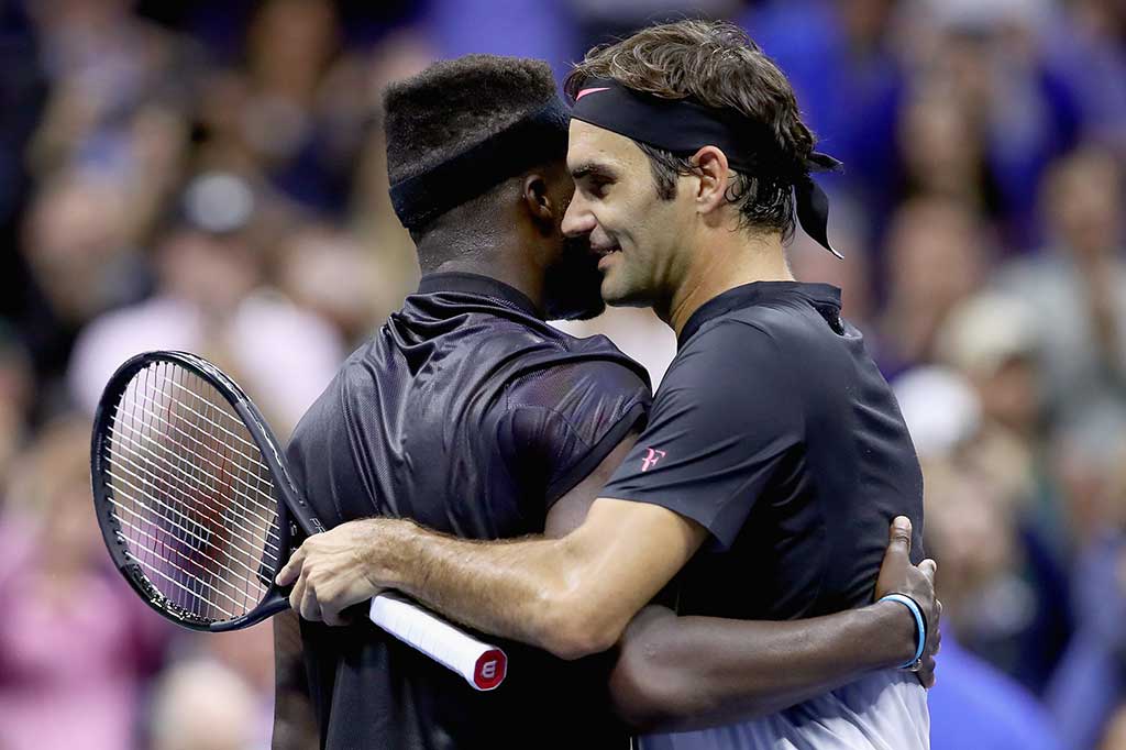 Federer akhirnya berhasil menutup set kelima dan meraih kemenangan 4-6, 6-2, 6-1, 1-6, 6-4.