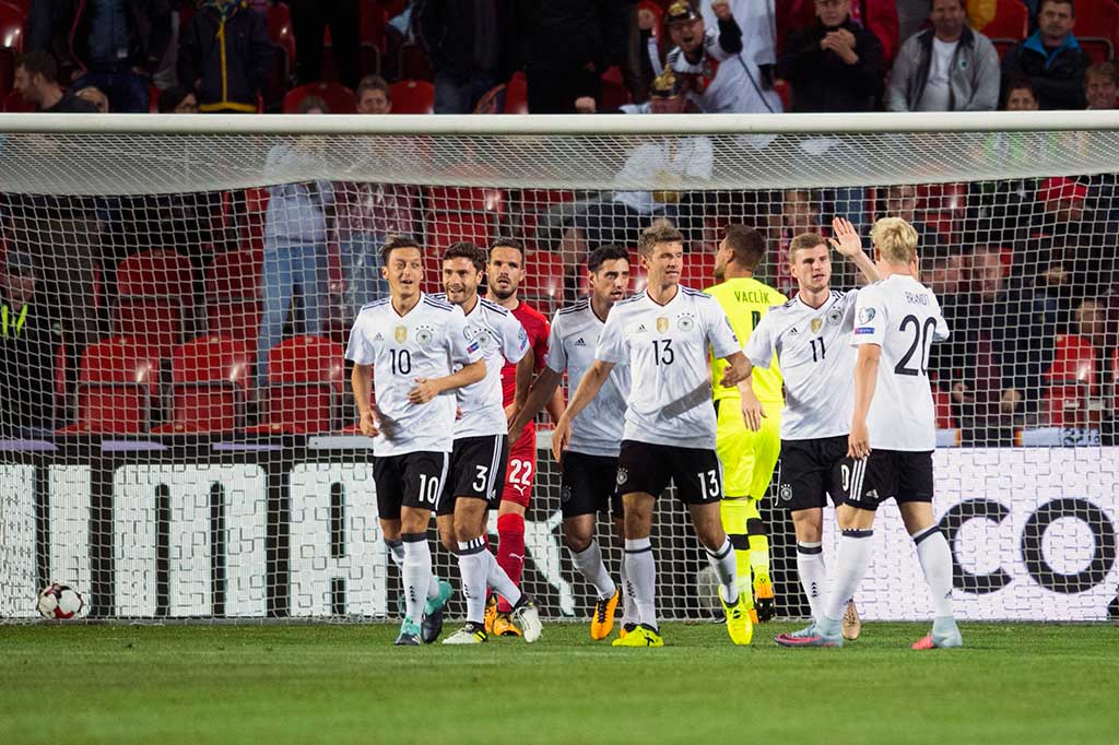 Timo Werner (11) membawa Jerman unggul terlebih dahulu saat pertandingan baru berjalan empat menit. Ini merupakan gol keempatnya dalam empat pertandingan internasional terakhirnya.