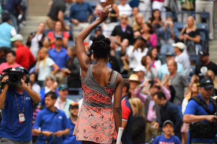 Di babak 16 besar, unggulan sembilan terebut akan bertemu dengan petenis Spanyol Carla Suarez Navarro.