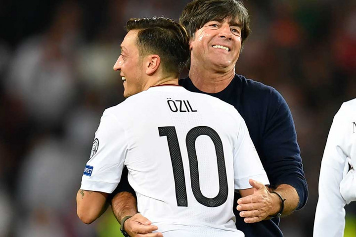 Dengan kemenangan tersebut Jerman tetap memuncaki klasemen Grup C dengan 24 poin dari delapan pertandingan, unggul 5 poin atas Irlandia Utara di urutan kedua.