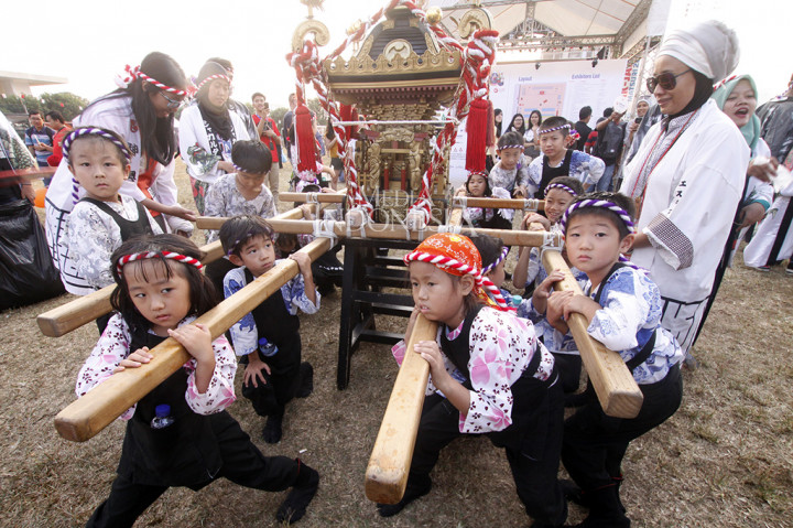 Jak-Japan Matsuri 2017 yang berlangsung dari tanggal 9-10 September 2017 menghadirkan berbagai macam hiburan, kuliner, atraksi tradisional dan kebudayaan Jepang.