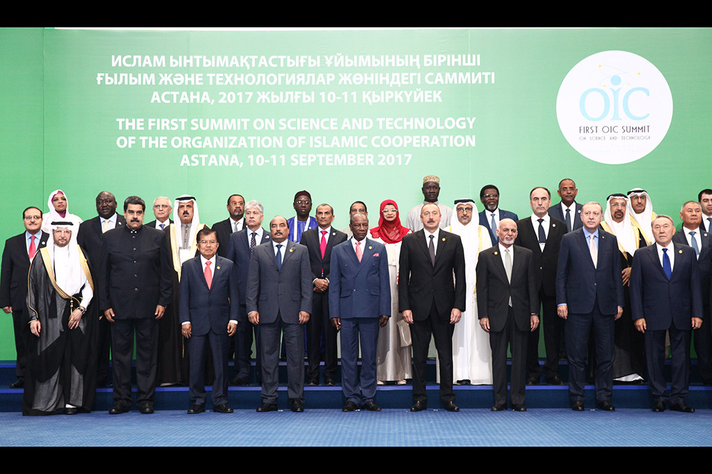 Wapres Jusuf Kalla menghadiri Konferensi Tingkat Tinggi (KTT) Pertama Organisasi Kerja Sama Islam (OKI) di Astana, Kazakhstan.
