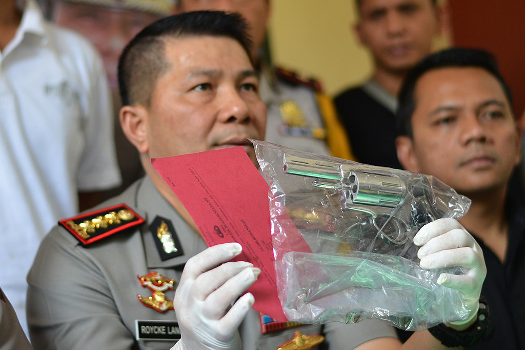 Para tahanan yang berhasil ditangkap adalah Yocke Arya Winta, Bagas Fathiono Ramadhan, Yudi Romansyah dan Franco Graizani Julizar. Mereka ditangkap di lokasi yang berbeda. 
