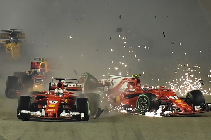 Nasib sial menimpa duo Ferrari, Sebastian Vettel dan Kimi Raikkonen, di awal balapan. Kedua pebalap tersebut terpaksa menyelesaikan balapan lebih cepat karena mengalami insiden tak lama selepas start.