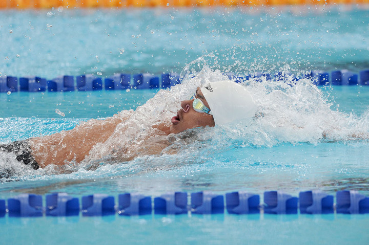 Tim renang Indonesia berhasil meraih 13 medali emas, satu medali perak dan tiga perunggu di hari ke-4 ASEAN Para Games di Kuala Lumpur, Malaysia.