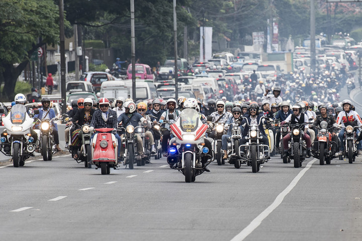 Aksi global ini dilakukan untuk mendukung riset penanggulangan kanker prostat dan kesehatan pria, yang digelar mitra resmi Distinguished Gentleman’s Ride, Movember Foundation.