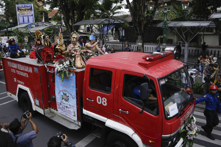 Kegiatan ini digelar dalam rangka menyambut HUT Kota Yogya ke-261, Hari Kesaktian Pancasila, dan HUT Forum Taaruf Indonesia (Fortais) Sewon ke-6.