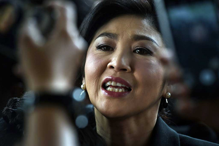 Sembilan hakim membuat keputusan dengan suara bulat dengan menyatakan Yingluck bersalah dalam pembacaan vonis yang memakan waktu empat jam, dan sebuah surat perintah dikeluarkan untuk penangkapannya.