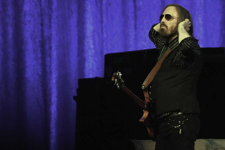 Petty meninggal di UCLA Medical Center, Los Angeles, Senin malam setelah menderita serangan jantung di rumahnya di Malibu, California.