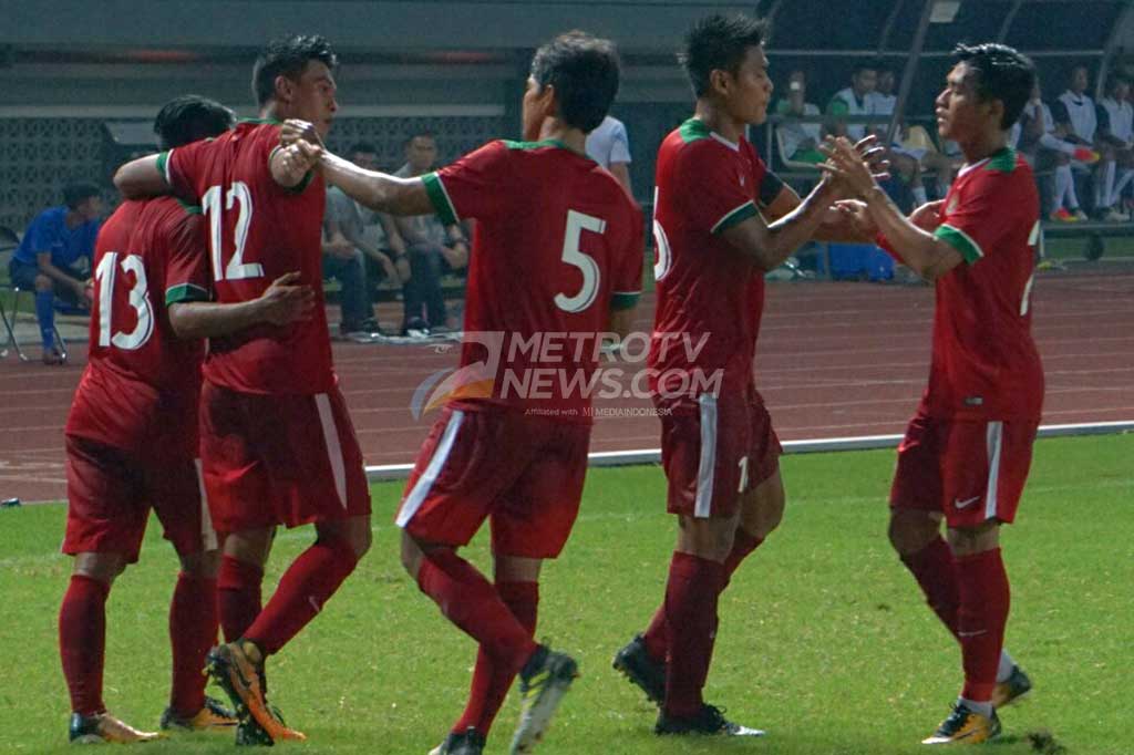Sempat kecolongan gol lewat Can Vathanaka pada menit ke-48,Timnas kembali memperlebar selisih keunggulan. Hanya butuh waktu dua menit saja bagi timnas untuk kembali menambah keunggulan menjadi 3-1 lewat Septian David Maulana. MTVN/Kautsar Halim
