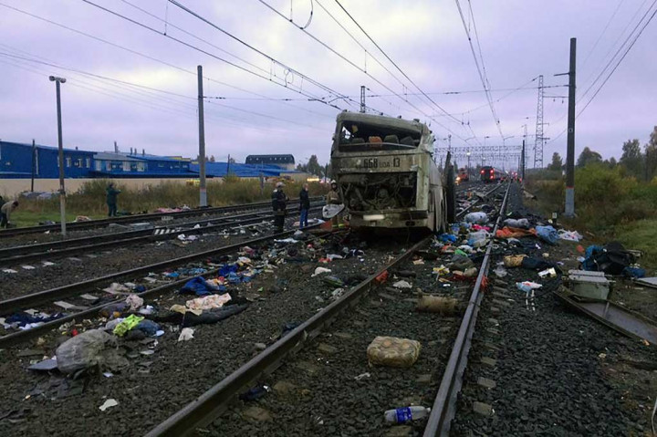 Semua korban tewas merupakan penumpang bus, termasuk sang sopir. Para penumpang merupakan pekerja migran dari Uzbekistan.
