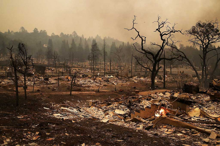 Permukiman warga habis dilalap api di Santa Rosa, California. AFP/Justin Sullivan 