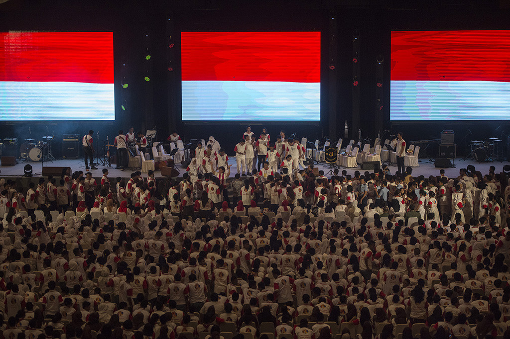 Sebanyak 2.200 siswa SD, SMP, dan SMA mengikuti acara yang diselenggarakan dalam rangka memperingati hari Sumpah Pemuda tersebut. 