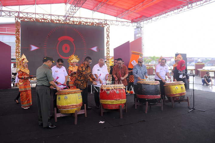Peluncuran tersebut ditandai dengan pemukulan tambur oleh Gubernur Sumsel Alex Noerdin bersama anggota Komisioner KPU RI Viryan, Ketua Dewan Kehormatan Penyelenggaraan Pemilu RI, Prof. Dr Harjono, dan Ketua KPU Provinsi Sumsel, Aspahani, sebagai tanda bahwa tahapan-tahapan penyelenggaraan pilkada Gubernur di Sumsel sudah dimulai.