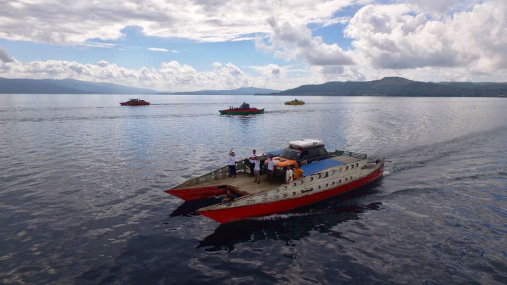 Panjang danau di Sorowako, Luwu Timur, Sulawesi Selatan ini  tercatat 28 kilometer dan lebarnya 8 kilometer. Pembentukan danau ini dari proses tektonik pada 2,5 juta tahun lalu.