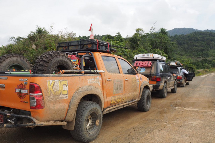 Selanjutnya tim Indonesia Off-road eXpedition (IOX) Overland Celebes 2017 menuju Lolai di Tana Toraja melalui Palopo, Sulawesi Selatan. 