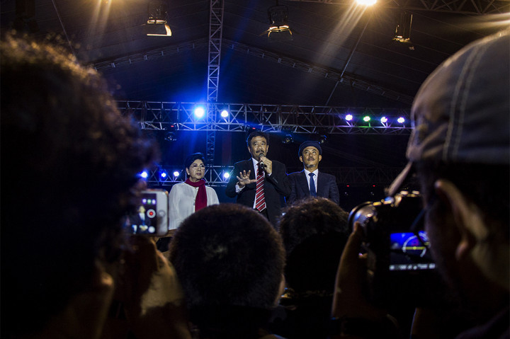 “Saya sebagai penutup estafet kepemimpinan Jakarta, mulai dari Jokowi, Basuki. Saya ucapkan terima kasih dan penghargaan setinggi tingginya kepada seluruh warga, di dalam membangun Jakarta yang hasilnya sudah bisa kita lihat saat ini,” ungkapnya saat menyampaikan pidato dalam acara “Kaleidoskop dan dan Terima Kasih Gubernur Masa Jabatan 2012-2017”