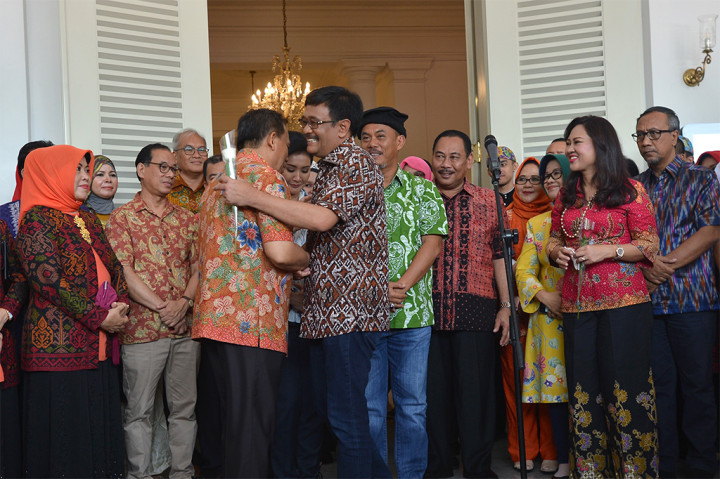 Pemprov DKI Jakarta menggelar acara perpisahan dengan Djarot Saiful Hidayat sebagai gubernur di Balai Kota, Jakarta Pusat.