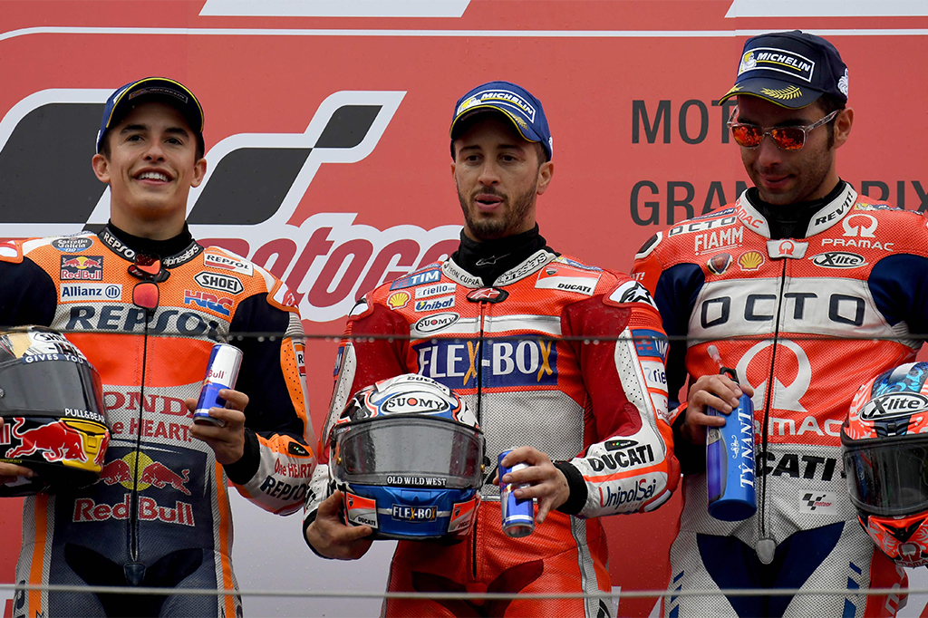 Rider asal Italia tersebut mengawali balapan dari urutan kesembilan, namun akhirnya finis di urutan terdepan, mengungguli Marc Marquez (Repsol Honda) dan Danilo Petrucci (Octo Pramac).