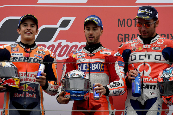 Rider asal Italia tersebut mengawali balapan dari urutan kesembilan, namun akhirnya finis di urutan terdepan, mengungguli Marc Marquez (Repsol Honda) dan Danilo Petrucci (Octo Pramac).