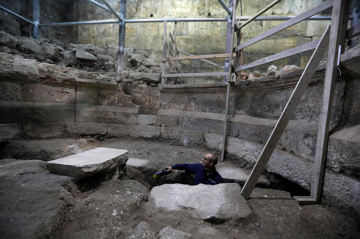 Catatan sejarah menunjukkan, teater tersebut dibangun pada masa pendudukan Romawi di Jerusalem antara tahun 63 SM hingga tahun 313.