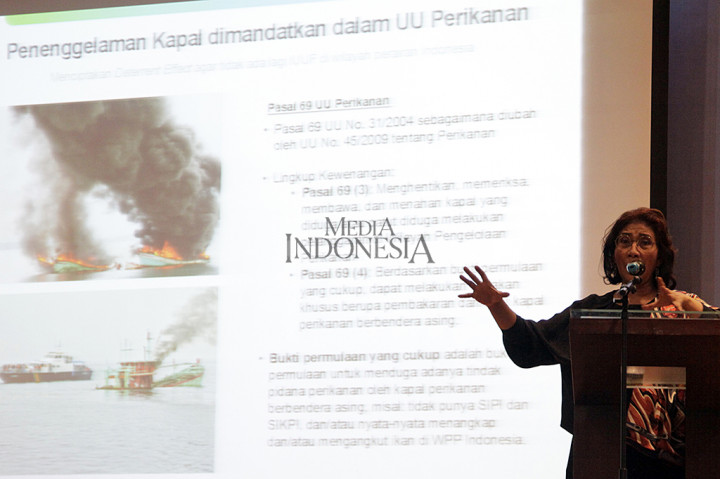 Menteri Susi Pudjiastuti menyampaikan kuliah umum kepada mahasiswa dan akademisi di Fakultas Hukum Universitas Indonesia (FHUI), dengan tema Keamanan Maritim dan Keberlanjutan Sumber Daya Kelautan Menuju Indonesia Sebagai Poros Maritim Dunia.