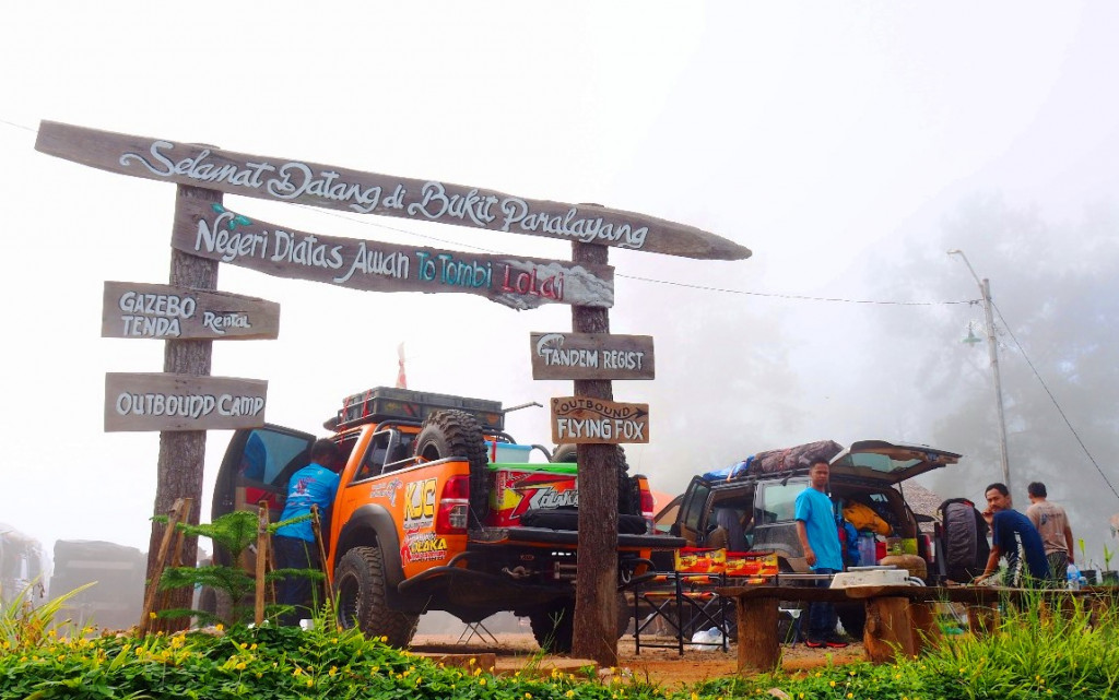 Setelah dari Negeri di Atas Awan, tujuan selanjutnya tim IOX Overland Celebes 2017 adalah kawasan hutan kars Ramang-ramang di Maros, Sulawesi Selatan. 