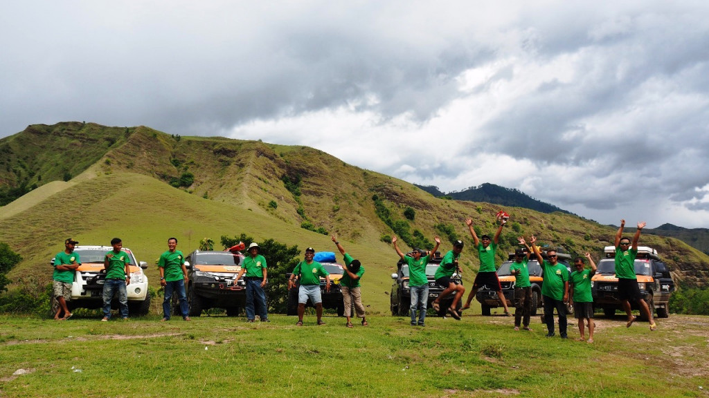 Sebelum finish di Makassar, tim IOX Overland Celebes 2017 menuju Tanjung Bira, Bulukumba, yang berada di ujung selatan Sulawesi Selatan.