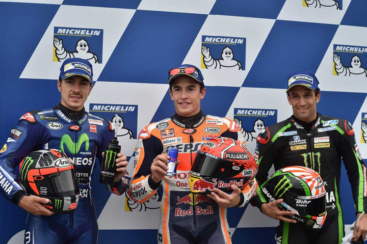 Pembalap asal Spanyol tersebut unggul  0,333 detik atas Maverick Vinales (Movistar Yamaha) yang akan memulai balapan di posisi kedua, dan Johann Zarco (Monster Yamaha Tech3) di posisi ketiga dengan catatan waktu 1 menit 28,744 detik. 