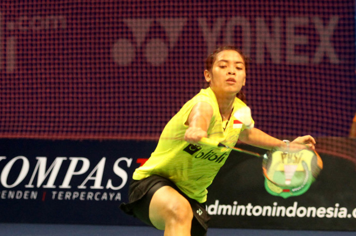 Gregoria Mariska Tunjung mempersembahkan medali emas kedua setelah menaklukkan tunggal putri Tiongkok, Han Yue, dengan skor 21-13, 13-21, dan 24-22.