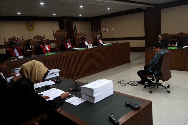 Jaksa juga menuntut pencabutan hak politik Musa selama 5 tahun selepas menjalani masa hukuman pokok.
