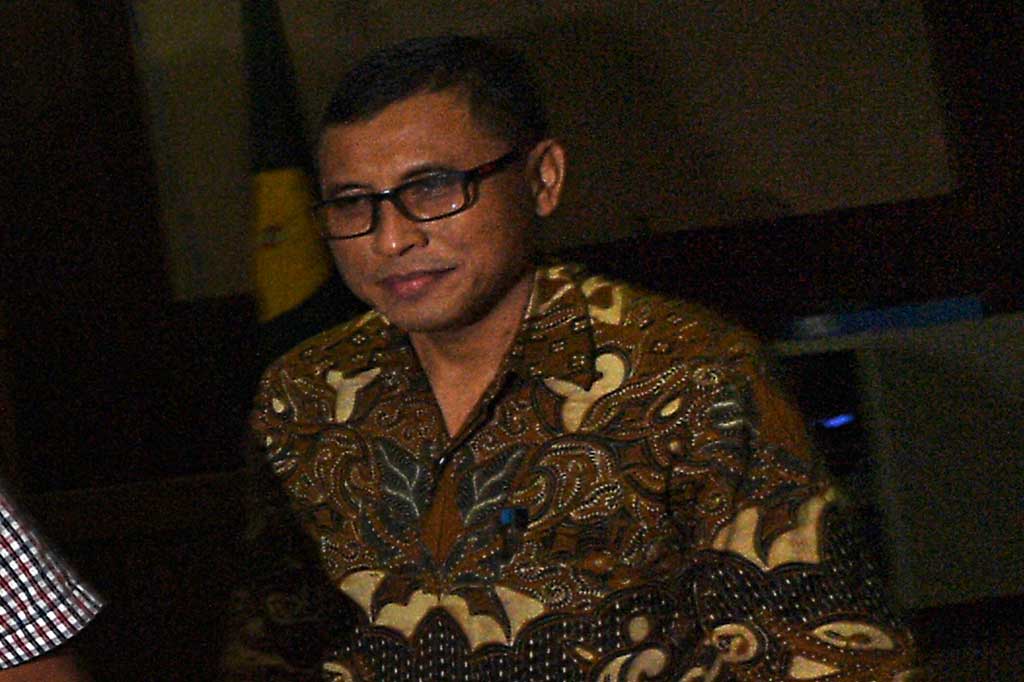 Sedangkan bawahan Sugito, mantan Kepala Bagian Tata Usaha dan Keuangan pada Inspektorat Jenderal (Itjen) Kemendes PDTT Jarot Budi Prabowo juga divonis 1 tahun dan 6 bulan ditambah denda sebesar Rp75 juta subsider 2 bulan kurungan.