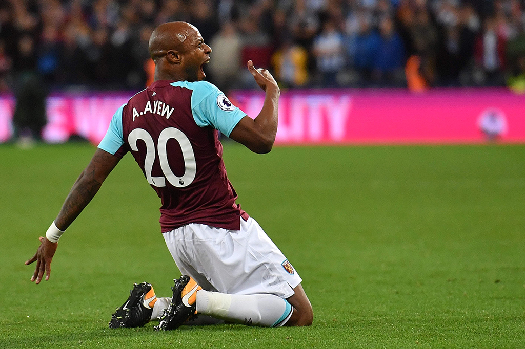 Namun, West Ham berhasil memperkecil ketertinggalan di menit ke-55 lewati kaki Andre Ayew. 