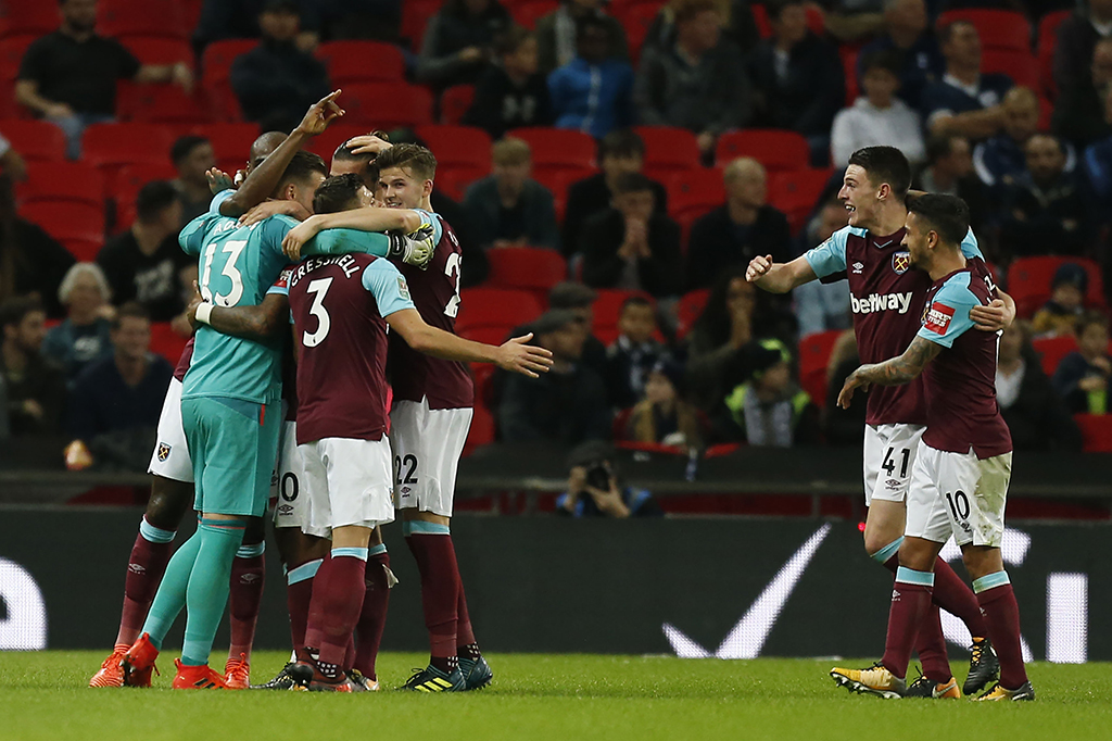 Skor 3-2 untuk keunggulan Spurs bertahan sampai laga selesai. West Ham pun berhak lolos ke babak kelima alias perempatfinal Piala Liga Inggris.