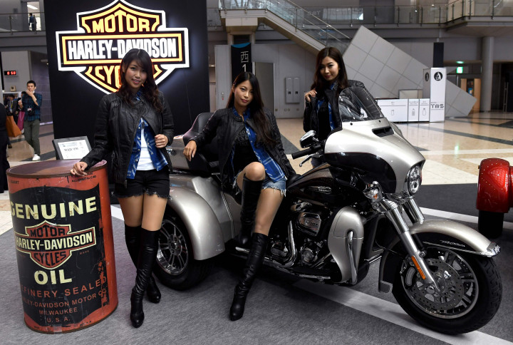 Harley Davidson menjadi satu-satunya brand sepeda motor yang mewakili Amerika Serikat dalam Tokyo Motor Show 2017. Tri Glide Ultra ini merupakan andalannya. AFP Photo/Toshifumi Kitamura