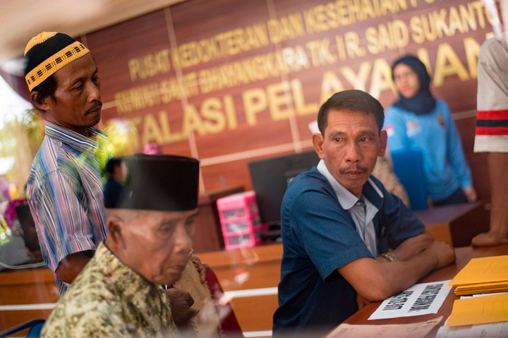 Polda Metro Jaya membuka posko pengaduan bagi korban kebakaran gudang kembang api yang menewaskan puluhan orang, di RS Polri Kramatjati, Jakarta Timur. Posko tersebut untuk mempermudah pencarian korban.