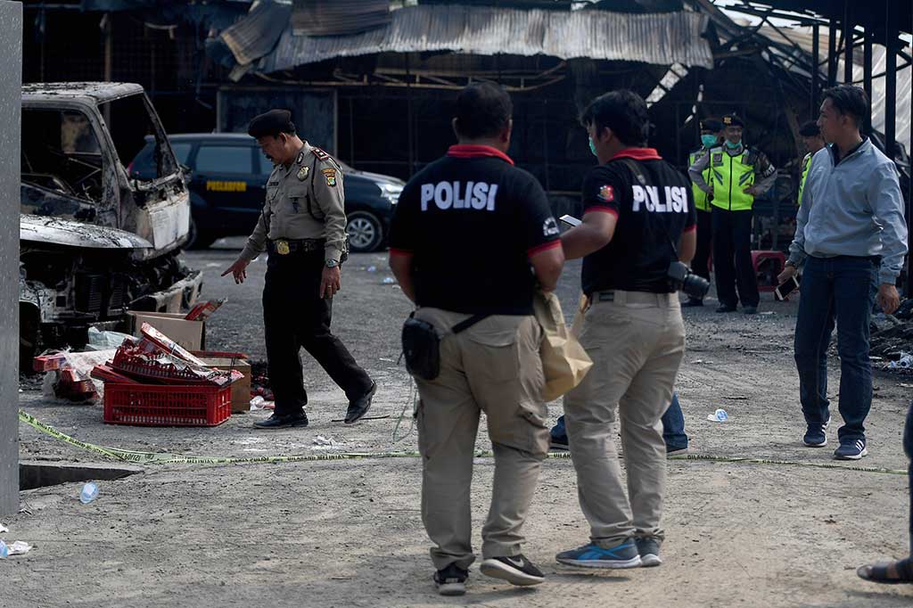 Olah TKP dilakukan untuk mengetahui penyebab kebakaran yang menewaskan 47 orang serta melukai puluhan orang tersebut. Puluhan korban luka-luka hingga saat ini masih dirawat di sejumlah rumah sakit, sementara 16 pasien menjalani rawat jalan dan diperkenankan untuk pulang.