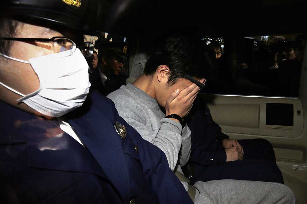 Takahiro Shiraishi, 27, mengaku membunuh para korban dan memutilasinya kemudian membuangnya ke tempat sampah di rumahnya di Zama, pinggiran Tokyo. Untuk mengelabuhi barang bukti, pelaku menuangkan pasir untuk kotoran kucing di atas potongan tubuh tersebut. Sebagian potongan tubuh lainnya disimpan pelaku di lemari pendingin.