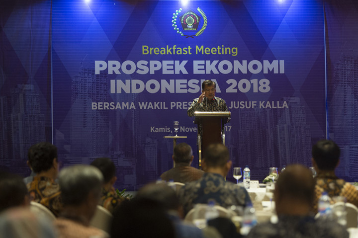 JK menyebut, indikator membaiknya ekonomi Indonesia di tahun mendatang bisa dilihat dari beberapa hal. Misalnya tingkat Indeks Usaha Indonesia yang terus meningkat signifikan di 2017.