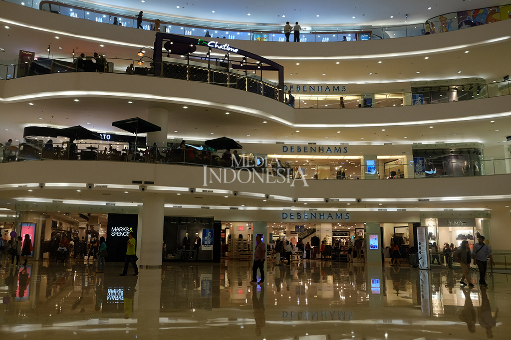 MAP mengaku hanya akan fokus mengelola tiga departement store-nya, yakni SOGO, SEIBU dan Galaries Lafayette.