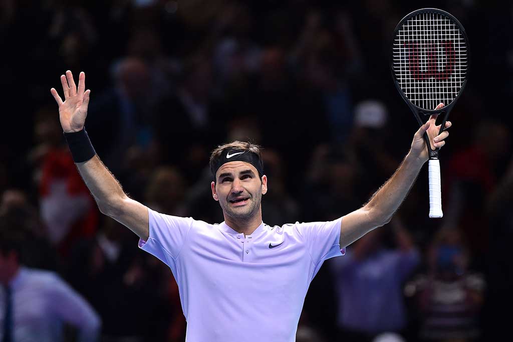 Namun, Federer yang menang pengalaman memastikan melangkah ke semifinal lewat kemenangan 6-1 di set ketiga.