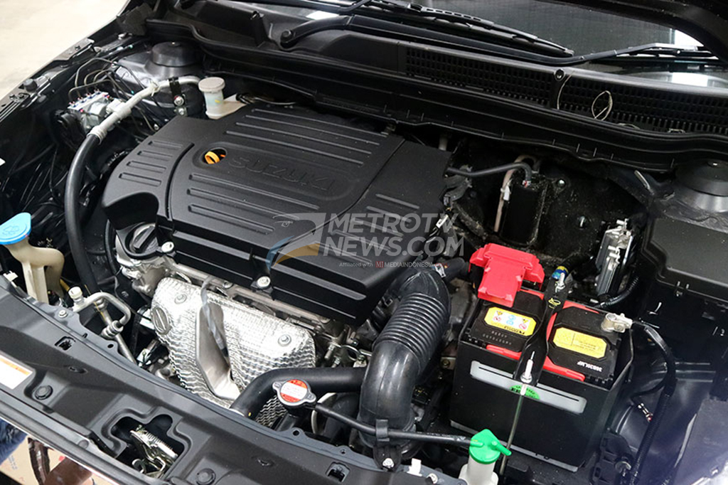 SX4 S-Cross anyar ini dipersenjatai dengan mesin VVT DOHC berkapasitas 1.491cc berdaya hingga 109 Ps di putaran 6.000 rpm dan torsi 138 nm di putaran 4.400 rpm.

