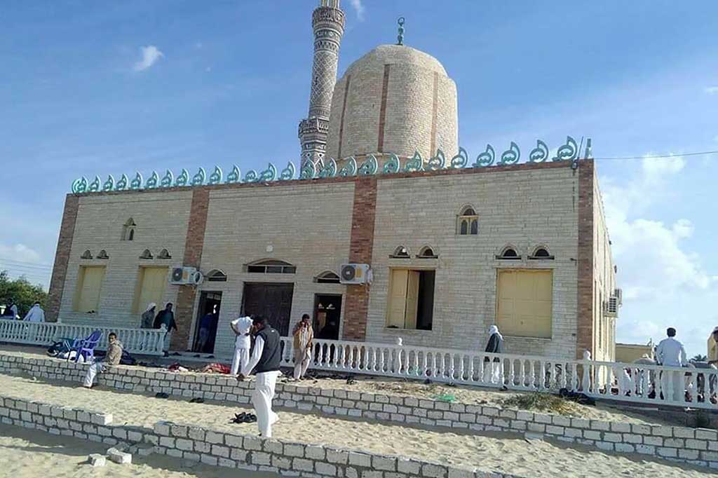 Masjid Rawda yang menjadi sasaran teror, terletak sekitar 40 km sebelah barat Ibu Kota Sinai Utara, El Arish.