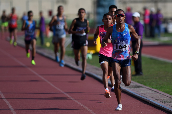 Di antara para peserta, atlet terbaik nasional juga ambil bagian. Sebab, ajang itu sekaligus menjadi evaluasi pelatnas atletik 2018. Utamanya, evaluasi pada aspek teknik. 
