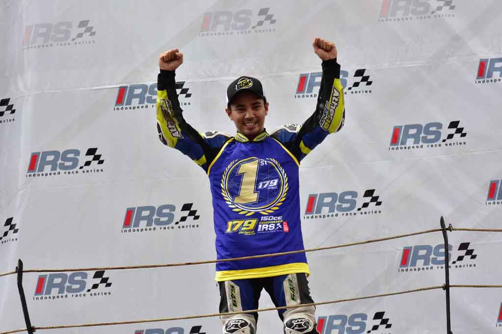 Richard Taroreh sang juara umum kelas Kejurnas Sport 150cc.