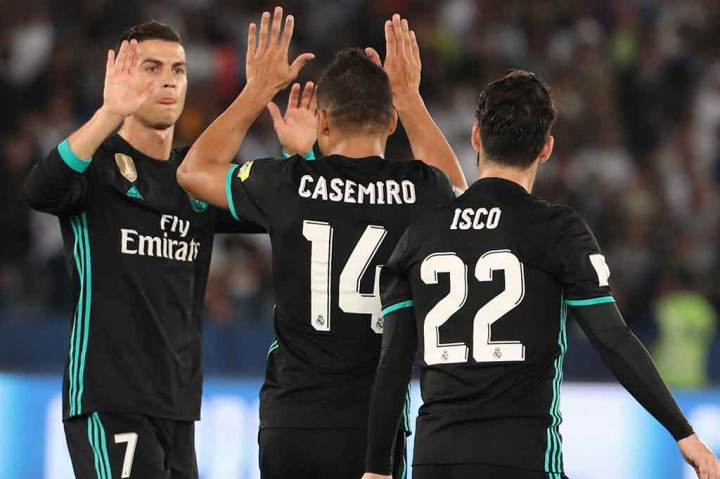 Cristiano Ronaldo melesakkan gol penyama kedudukan pada menit ke-52. Tendangan kerasnya setelah menerima umpan matang dari Luca Modric gagal diantisipasi  Khaled al-Senani. AFP/Karim Sahib