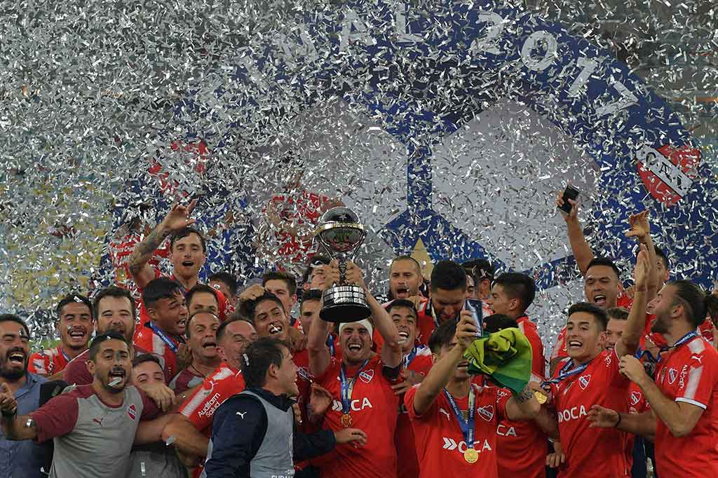 Independiente keluar sebagai juara Copa Sudamericana 2017 setelah unggul agregat 3-2 atas wakil Brasil Flamengo. Pada leg kedua yang digelar di Stadion Marcana kedua klub bermain imbang 1-1.
