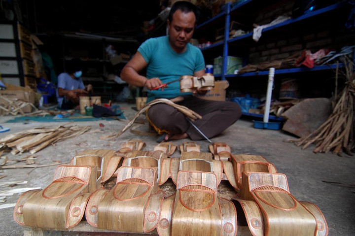 Hasil produk mereka berhasil dipasarkan di beberapa kota seperti Yogyakarta dan Bali.