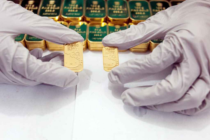 50 kilogram emas atau 1.590 keping emas batangan motif Hello Kitty dengan berbagai jenis ukuran dari 1 hingga 25 gram siap diekspor ke Jepang.